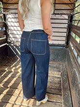 Load image into Gallery viewer, The Reno Jeans