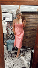 Load image into Gallery viewer, The Rosalee Dress