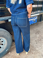 Load image into Gallery viewer, The Reno Jeans
