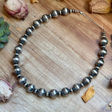 Load image into Gallery viewer, 16mm Graduated Sterling Silver Pearl Statement Necklace