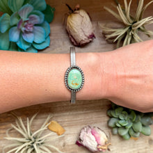 Load image into Gallery viewer, ***Copper &amp; Turquoise Cuff Bracelet