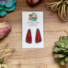 Load image into Gallery viewer, ***MJ Red Spiny Oyster Triangle Earrings