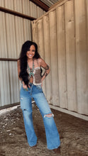 Load image into Gallery viewer, The Winnie Jeans