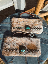 Load image into Gallery viewer, The Sage Wristlet