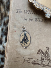 Load image into Gallery viewer, The Broncin pendant