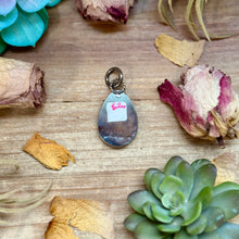 Load image into Gallery viewer, mj orange pendant