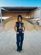 Load image into Gallery viewer, The Cheyenne Jeans