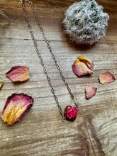 Load image into Gallery viewer, Pink choker Verascite - Valentine collection