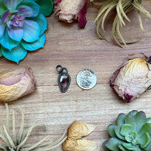 Load image into Gallery viewer, mj pendant wild horse small