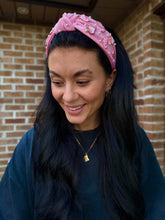Load image into Gallery viewer, Sweet Spur Pearl Knotted Headband