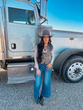 Load image into Gallery viewer, The Stephenville Jeans