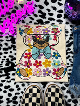 Load image into Gallery viewer, Spring Teddy - FAUC Embroidery &amp; Glitter