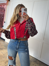 Load image into Gallery viewer, Fall Leaves Plaid Cropped Shacket