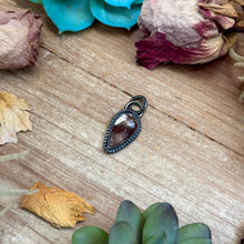 Load image into Gallery viewer, mj pendant wild horse small