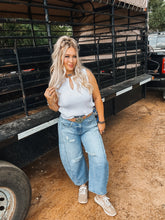 Load image into Gallery viewer, The Wilson Barrel Jeans