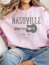 Load image into Gallery viewer, Vintage Nashville Graphic
