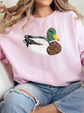 Load image into Gallery viewer, Patch Work Mallard Graphic