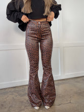 Load image into Gallery viewer, Fiona High Waisted Bell Bottom Flare Jeans - Desert Brown Leopard