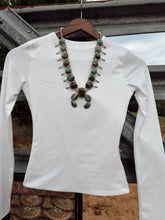 Load image into Gallery viewer, The Basic Top - white