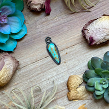 Load image into Gallery viewer, mj pendant Royston