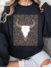 Load image into Gallery viewer, Western Cheetah Graphic