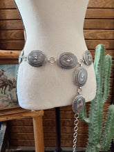 Load image into Gallery viewer, The Concho Belt