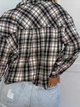 Load image into Gallery viewer, Rory Plaid Cropped Flannel