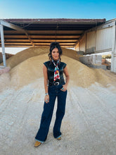 Load image into Gallery viewer, The Cheyenne Jeans
