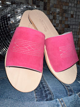 Load image into Gallery viewer, The Boot Stitch Pink Rough Out Sandals size 10