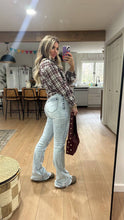 Load image into Gallery viewer, Rory Plaid Cropped Flannel