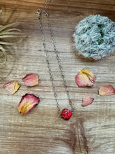 Load image into Gallery viewer, Pink choker Verascite - Valentine collection