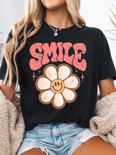 Load image into Gallery viewer, Daisy Smile Graphic Tee