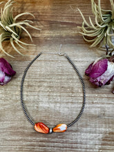 Load image into Gallery viewer, 14" Spiny Oyster &amp; Sterling Silver Pearl Choker – 3mm &amp; 10mm