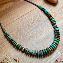 Load image into Gallery viewer, Graduated Green Turquoise Necklace 22 inch