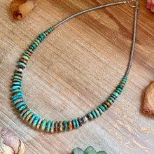 Load image into Gallery viewer, Graduated Green Turquoise Necklace 22 inch