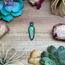 Load image into Gallery viewer, mj pendant Royston