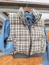 Load image into Gallery viewer, The Plaid Vest