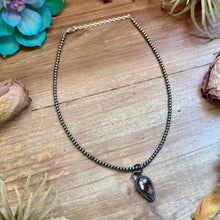 Load image into Gallery viewer, mj pendant wild horse small