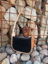Load image into Gallery viewer, The Maddog Leather Rio Purse - black