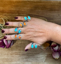 Load image into Gallery viewer, Turquoise or Spiny Oyster Ring – Sterling Silver – Native Made Stamp Z – Multiple Sizes – USA