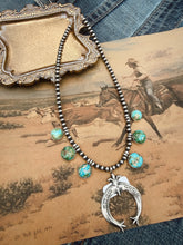 Load image into Gallery viewer, The Glen Necklace