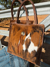Load image into Gallery viewer, Tha Richland Tote