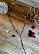 Load image into Gallery viewer, Lariat graduated sterling silver pearl