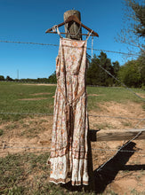Load image into Gallery viewer, The Cici Maxi Dress