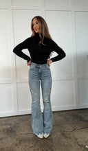 Load image into Gallery viewer, Viral Cindy High Rise Tummy Control Destroy Flare