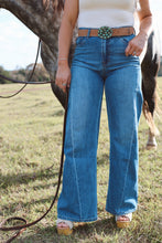 Load image into Gallery viewer, The Roan Jeans