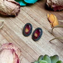 Load image into Gallery viewer, MJ Purple Spiny Oyster Stud Earrings