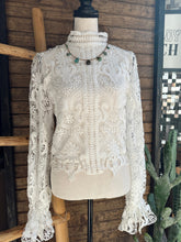 Load image into Gallery viewer, The Lace Top