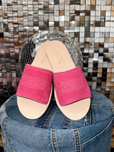 Load image into Gallery viewer, The Boot Stitch Pink Rough Out Sandals size 10