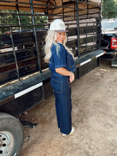 Load image into Gallery viewer, The Reno Jeans
